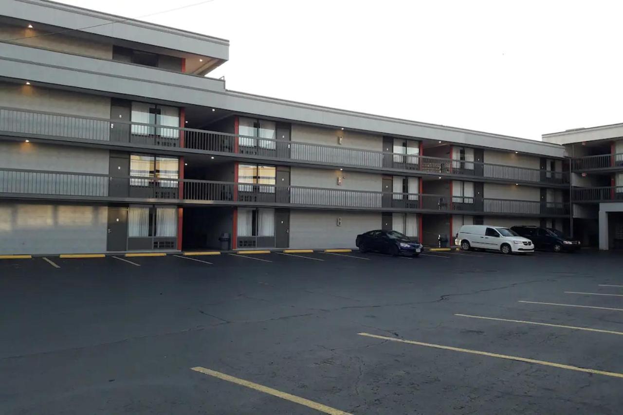 Clarion Pointe University/Expo Louisville Exterior foto
